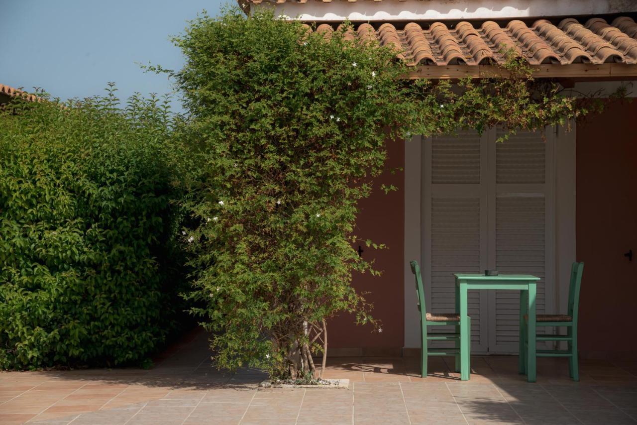 Ecoresort Hotel Zefyros Áyios Kírikos Exterior foto