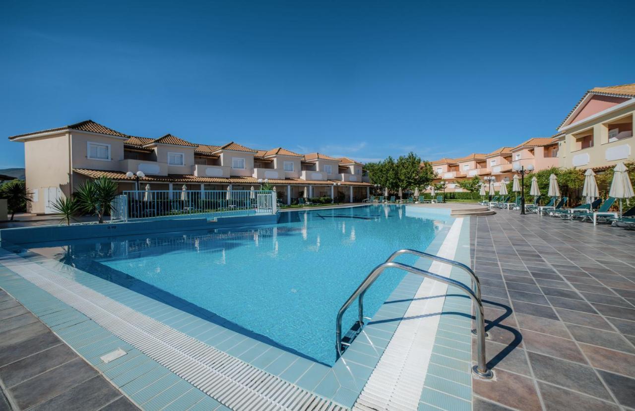 Ecoresort Hotel Zefyros Áyios Kírikos Exterior foto