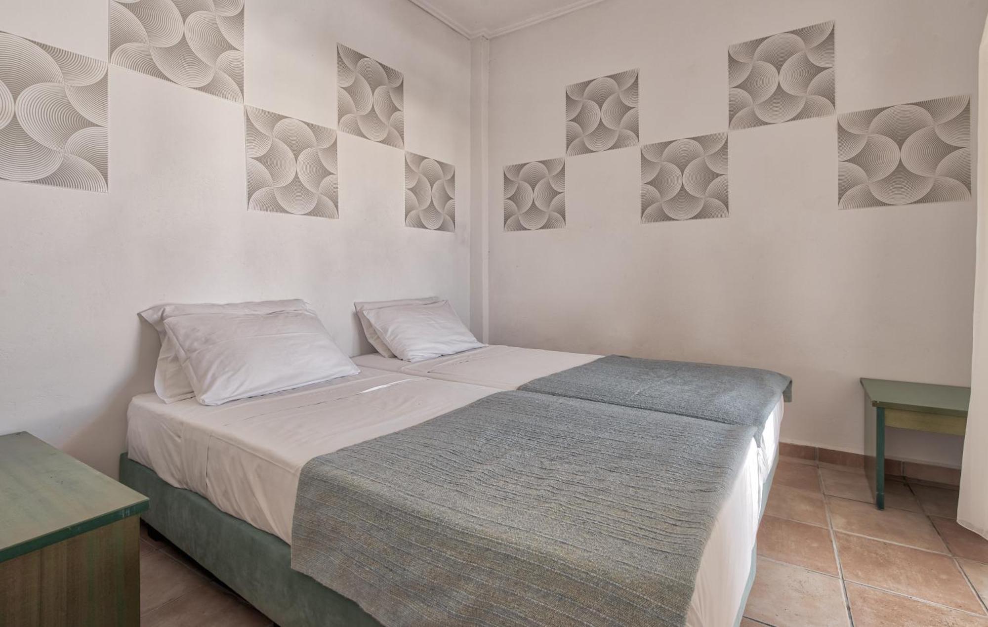 Ecoresort Hotel Zefyros Áyios Kírikos Habitación foto