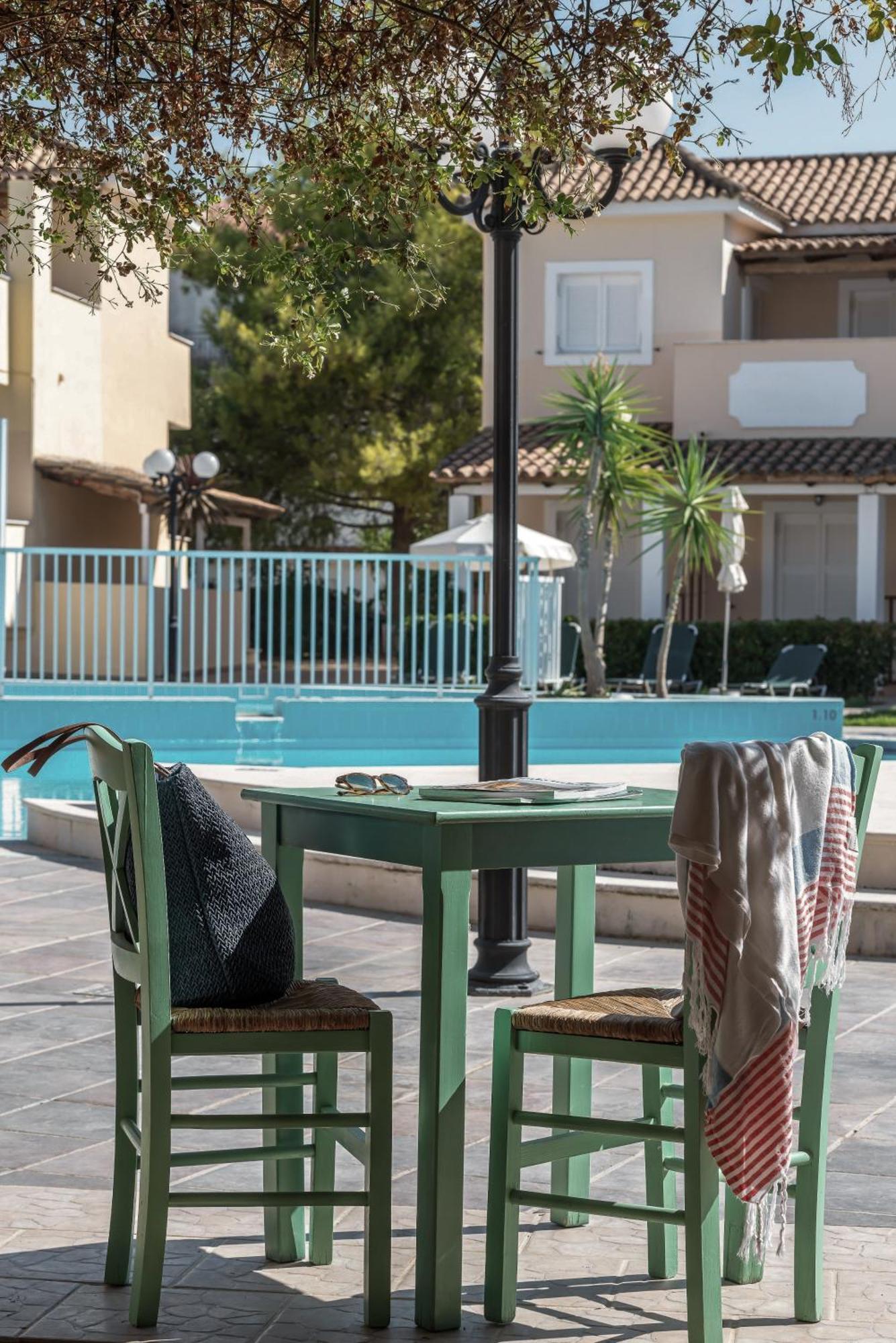 Ecoresort Hotel Zefyros Áyios Kírikos Habitación foto