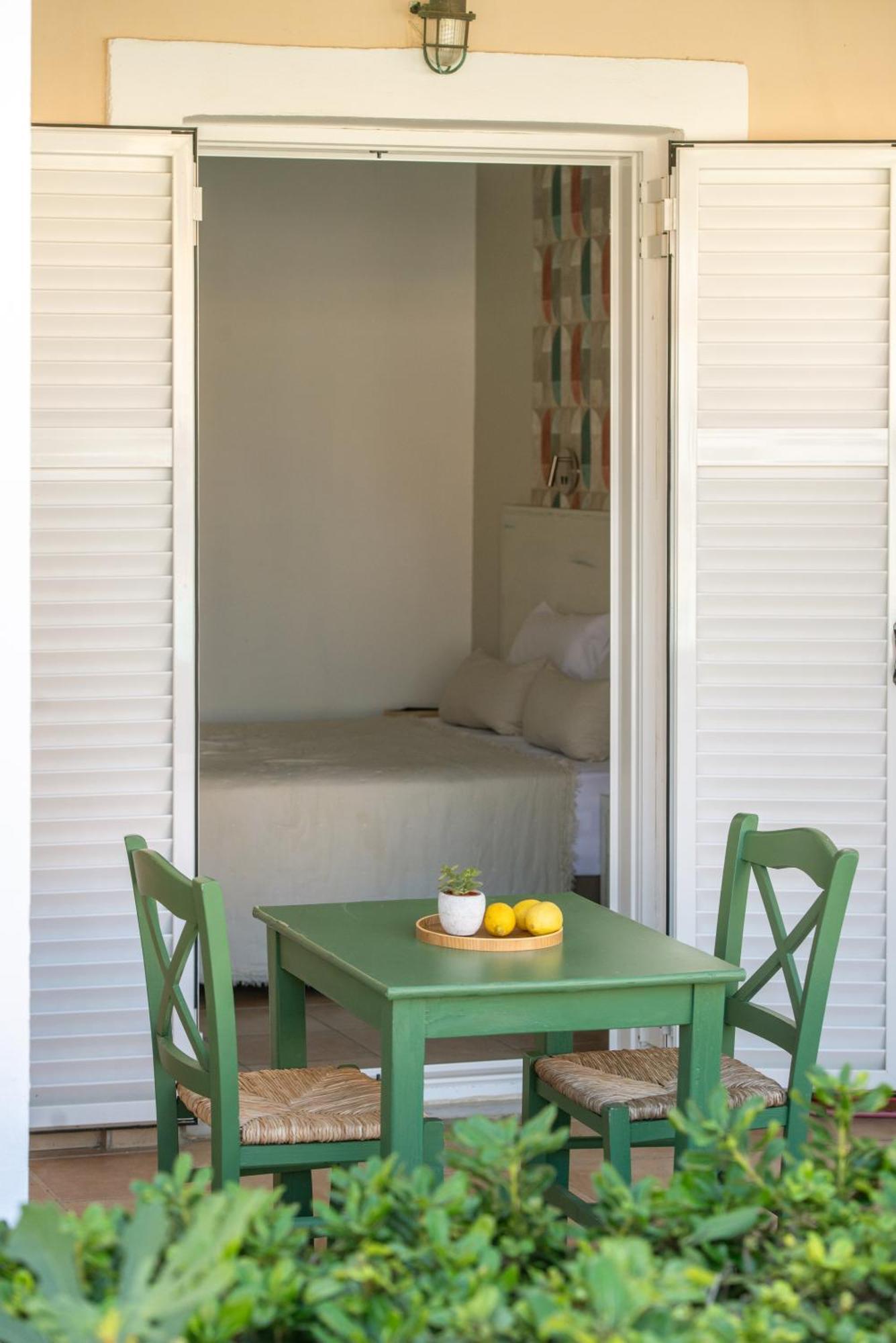 Ecoresort Hotel Zefyros Áyios Kírikos Habitación foto